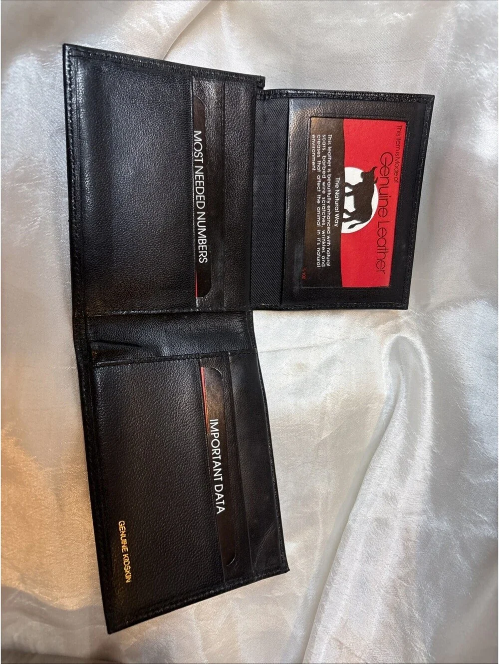 NEW NOS VTG BLACK MENS WALLET MADE FROM GENUINE LAMB SKIN LEATHER